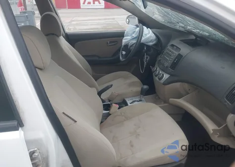 2009 Hyundai Elantra Gls z USA, uszkodzony, nr VIN KMHDU46D69U737762